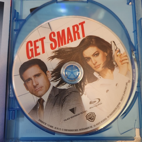 GET SMART BLU RAY+ Digital - Picture 4 of 6